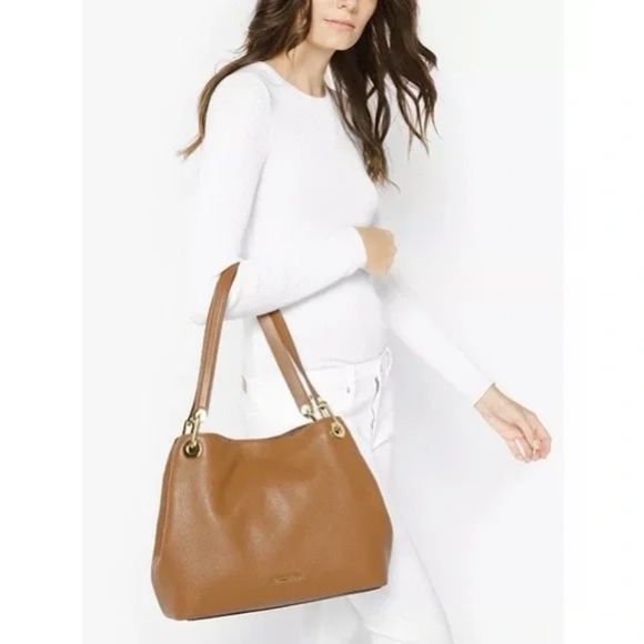 Raven Large Leather Shoulder Bag - Picture 2 of 6